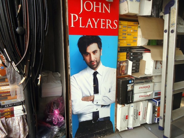 "John Players - Shopstar"