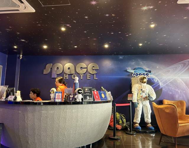 Space Hotel KL