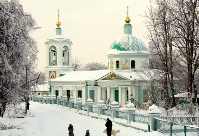 Храм живоначальной троицы на воробьевых горах